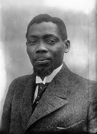 Blaise Diagne fu lui a far arruolare I Tirailleurs senegalais nella Prima Guerra mondiale- Wikipedia